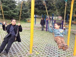 打秋千视频,捕捉时光流转之美